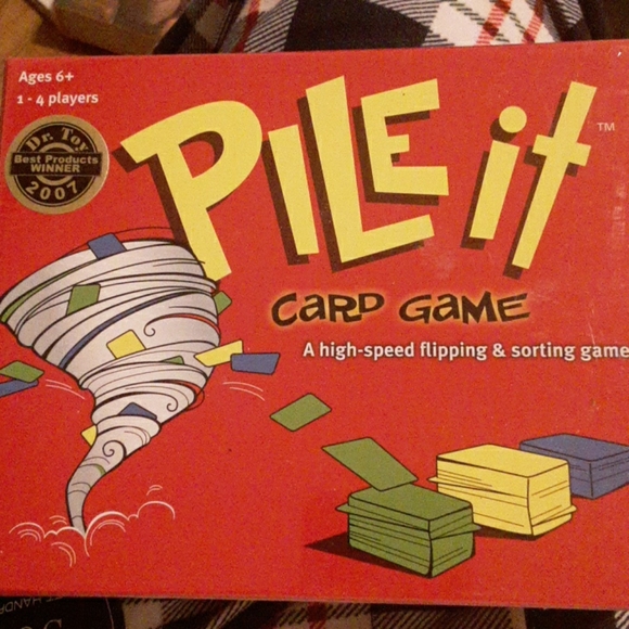 Pile it card game new - Picture 1 of 2